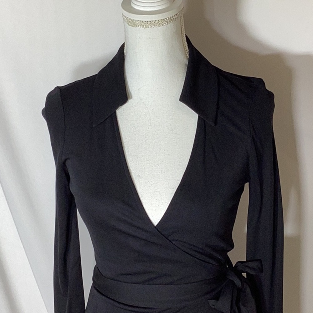 Diane von Furstenberg 'New Jeanne Two' Jersey Wrap Dress Black Size 4 - Picture 6 of 13